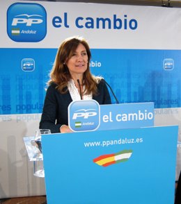 Alicia Martínez, hoy en una reunión del PP-A sobre vivienda