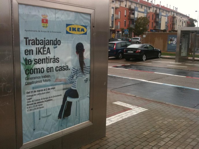 Anuncio del Ayuntamiento de Arroyo para la búsqueda de trabajadores en Ikea