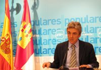 PP se pregunta cuándo se va a reunir Gil (CCOO) con Barreda para exigirle un "cambio de rumbo en su nefasta política"