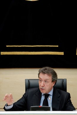 El consejero de la Presidencia y portavioz durante la rueda de prensa del Consej