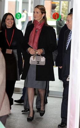Infanta Elena en la feria de empleo