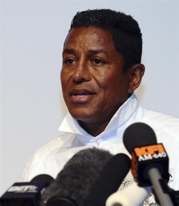 jermaine jackson hablando sobre su hermano Michael Jackson