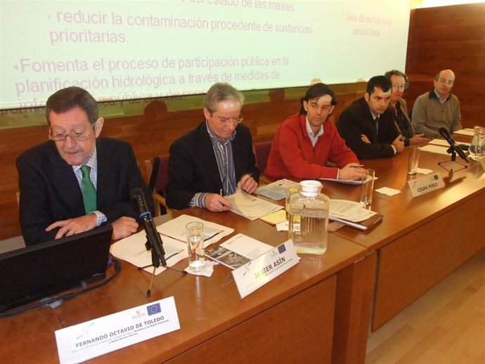 Seminario sobre gestión local del agua y cauces fluviales.