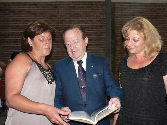 Casas De Soria: Fallece El Presidente Del Centro De Buenos Aires