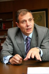 Banco Pastor analiza la compra de sucursales de cajas para fortalecer su cuota de mercado en Galicia, Cataluña y Madrid