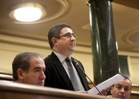 El PSOE confía en que la decisión de la UE repercuta en el mercado del aceite y su precio