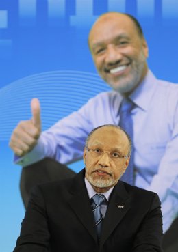 El presidente de la Confederación Asiática de Fútbol (AFC), Mohamed Bin Hammam