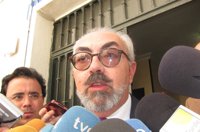 La defensa de Rosa estudiará si recurre o no la sentencia al considerarla cómplice de asesinato