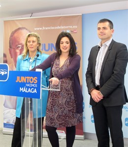 España, Del Cid y Andrade, en rueda de prensa