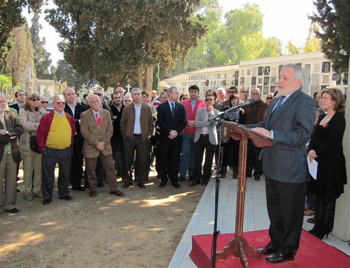 Alcalde Córdoba, Andrés Ocaña. Acto Memoria Histórica