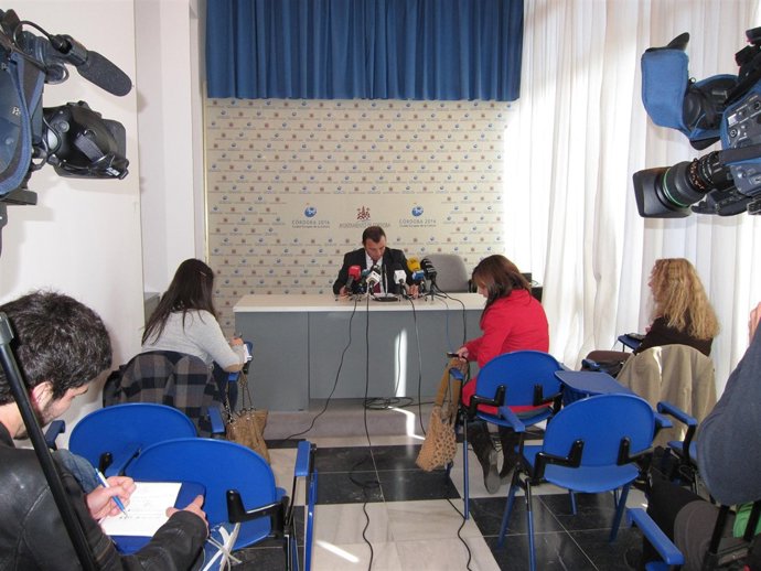 El portavoz de IU en el gobierno municipal de Córdoba, Francisco Tejada, durante