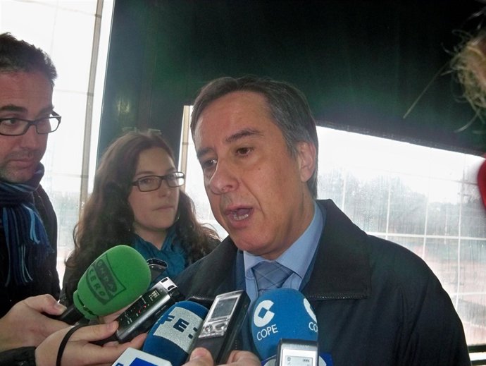 El fiscal del caso Mari Luz, Alfredo Flores, realiza declaraciones a los periodi