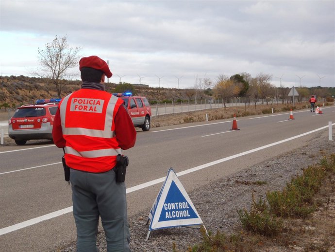 Control de alcoholemia de la Policía Foral.