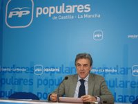 El PP considera que aunque Barreda haya mandado rectificar el calendario escolar de C-LM "el daño ya está hecho"