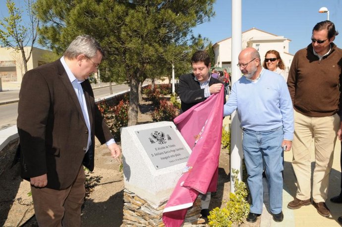 El Alcalde Inaugura Un Nuevo Espacio De Ocio Y Deporte En La Legua