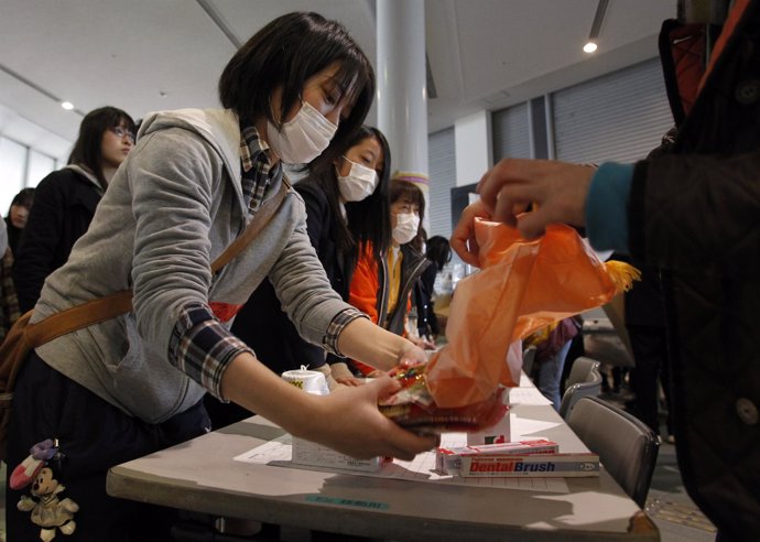 Evacuados de la central nuclear de Fukushima