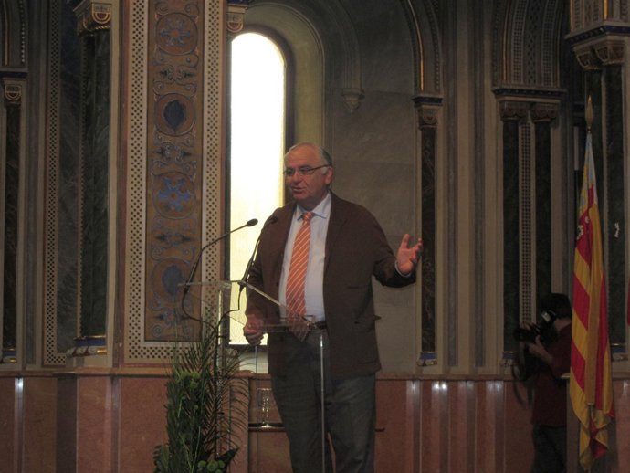 Cotino, durante la presentación del plan en Centro Cultural La Beneficencia. 
