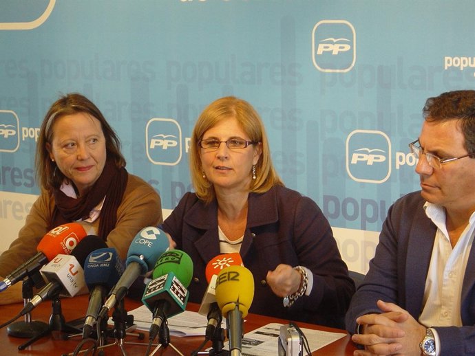La portavoz del PP en el Ayuntamiento de Jerez de la Frontera (Cádiz) y candidat