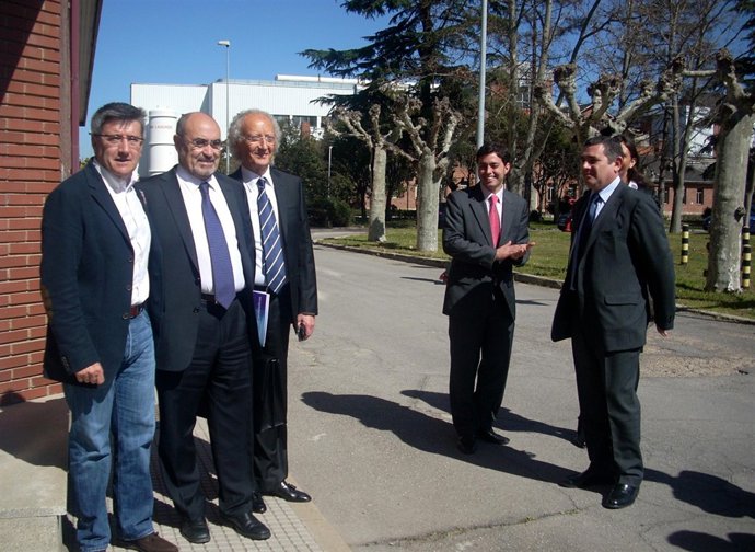 Francisco Fernández, Jesús Candil y el director general de Antibióticos, Daniele