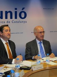 El impuesto de Sucesiones abre la primera brecha entre CDC y UDC