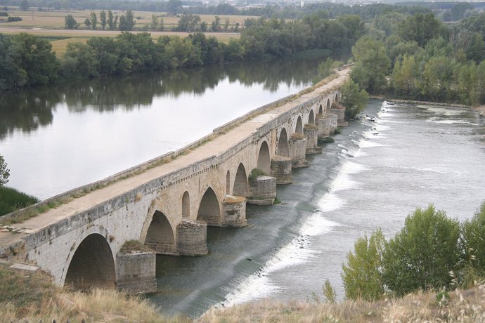 Río Duero a su paso por Toro