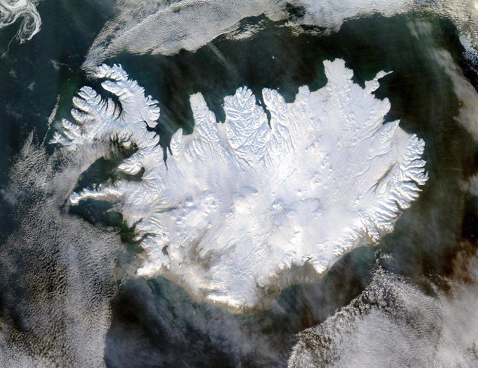 Imagen por satélite de Islandia