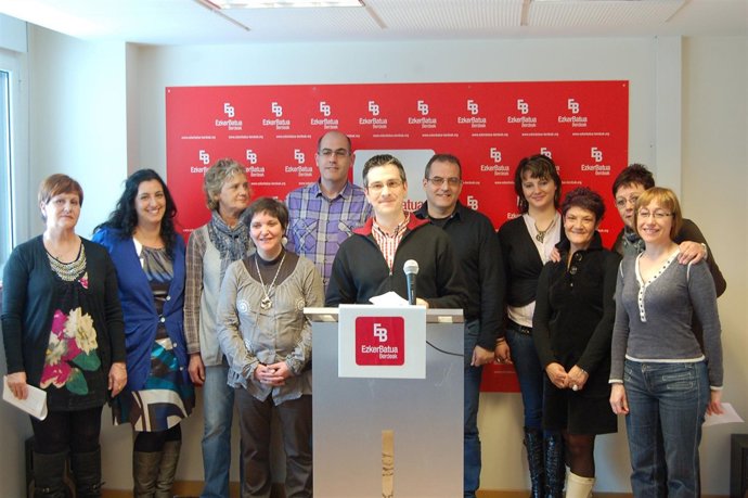 Mikel Arana y candidatos de EB