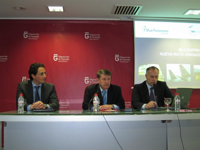 Presentación en la Diputación de Granada de la nueva conexión aérea entre Roma y