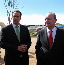 El concejal de Urbanismo, Manuel Díaz, y el alcalde, Francisco de la Torre