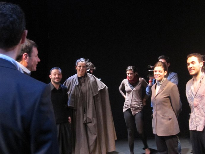 Gómez habla con los alumnos de la Resad