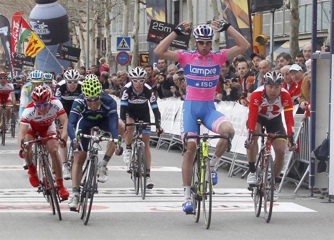 Petacchi se impuso en la segunda etapa de la Volta