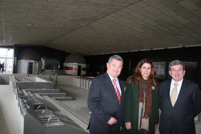 Subdelegado del Gobierno, Jesús María Ruiz, alcaldesa de Peñarroya y delegado de