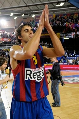 El Barça golpea primero