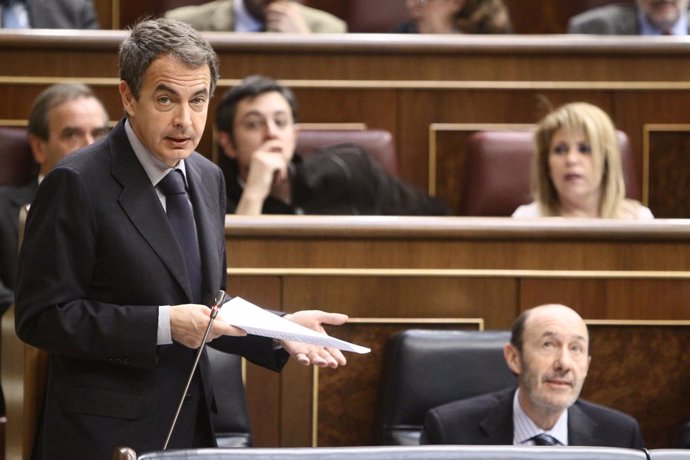 Zapatero en el Pleno del Congreso con Rubalcaba