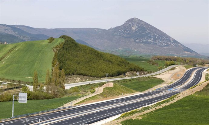 Autovía del Pirineo a su paso por Navarra.