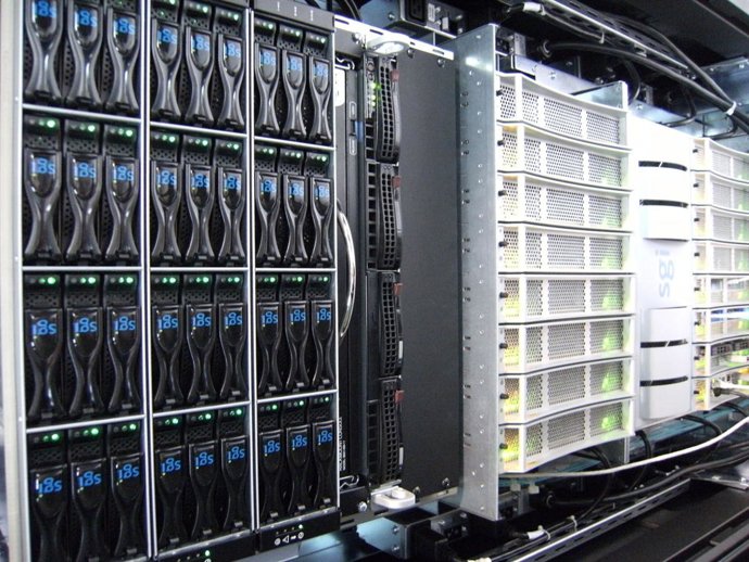 El supercomputador de la Universitat de València