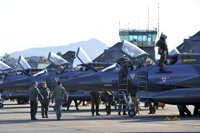 Francia dice que la OTAN jugará un papel meramente "técnico" en Libia