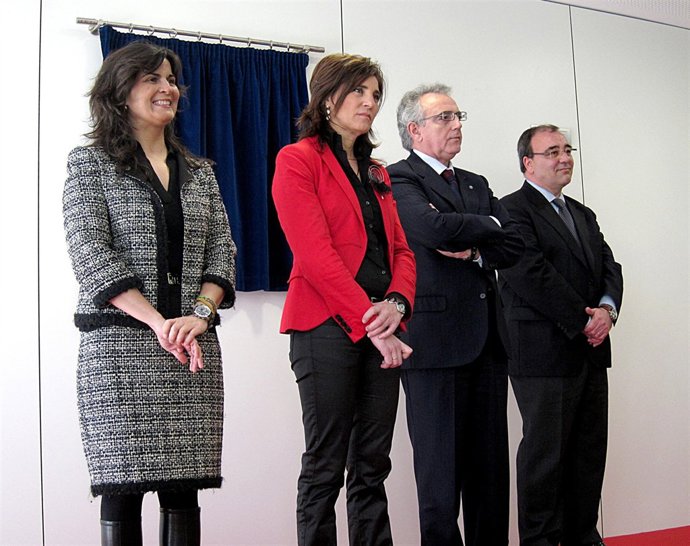 María Isabel García Malo, Elena Torres, Miguel Sanz, y José Andía.