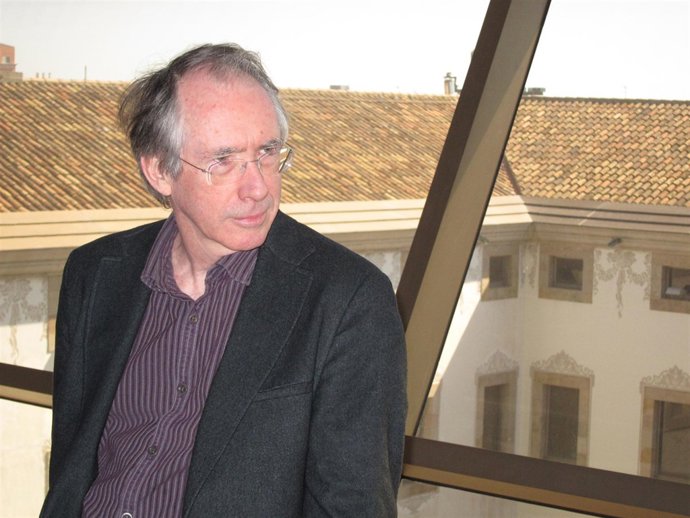El escritor Ian McEwan