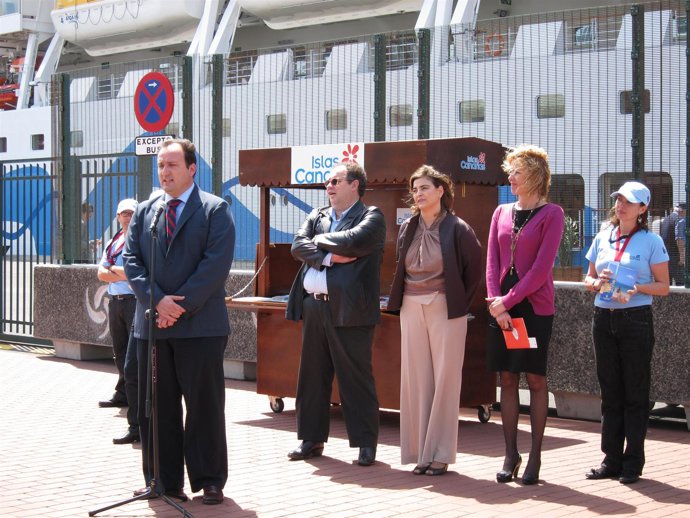 El viceconsejero de Turismo durante un acto en el Puerto de Las Palmas