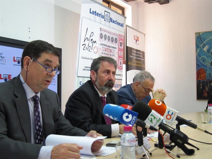 Presentación del sorteo de la Lotería Nacional del 26 de marzo en Cádiz con moti