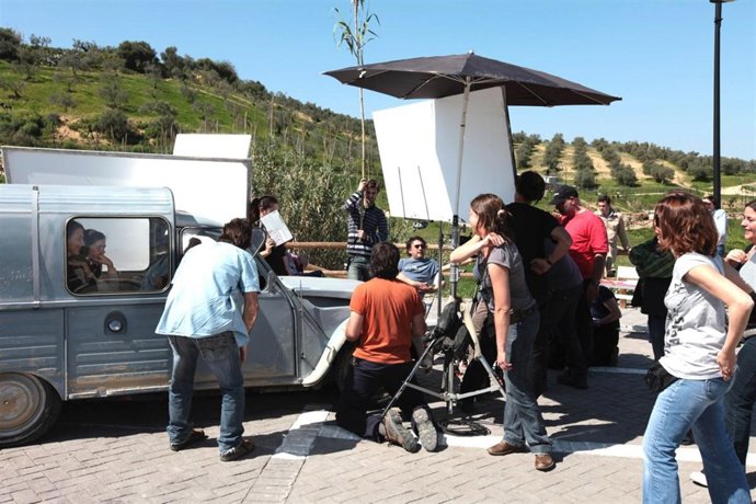 NOTAS DE PRENSA (JUEVES 24/03/11)