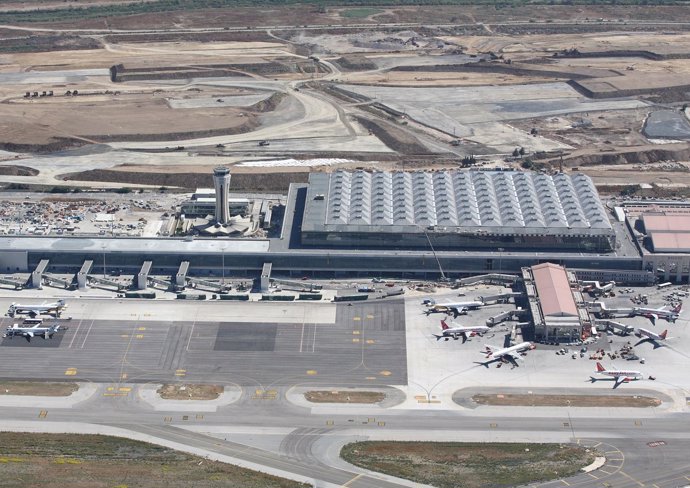 vista del aeropuerto de Málaga