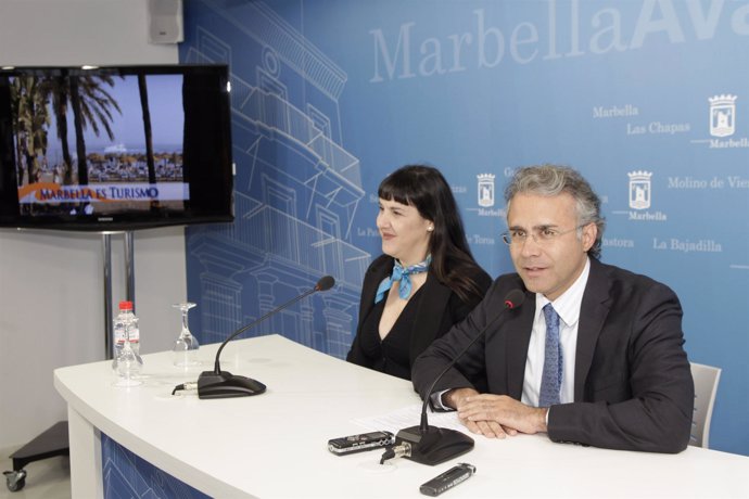 José Luis Hernández, concejal de Turismo de Marbella, presenta la campaña de pro