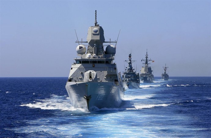 Barcos militares de la OTAN