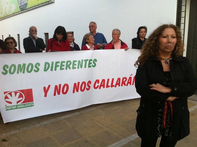 Távora durante la protesta de los andalucistas.