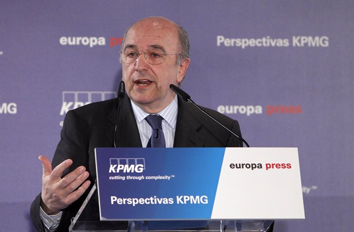 Joaquín Almunia en un desayuno de Europa Press - KPMG