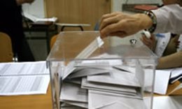 Urna en las elecciones del Instituto Catalán de la Salud