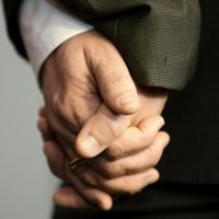 Lambda lamenta la "invisibilidad" de las familias de homosexuales en la Ley de Custodia Compartida