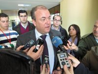 Monago exige que aunque Portugal paralice el AVE Madrid-Lisboa el Gobierno español garantice el tramo extremeño